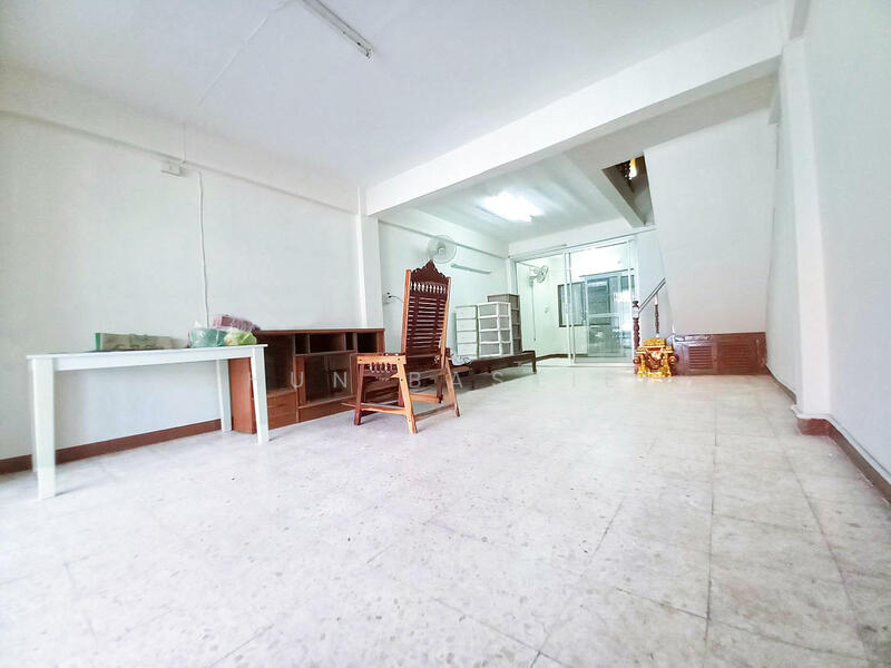 ให้เช่า - Thanasin Village : หมู่บ้านธนะสิน, กรุงเทพ