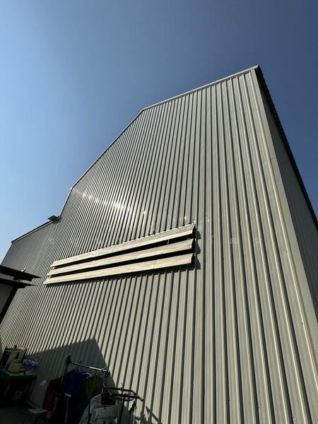 For Sale - The factory with land of 148 sq.wah, located in the purple zone area, Praksa, Samutprakarn, Samut Prakan