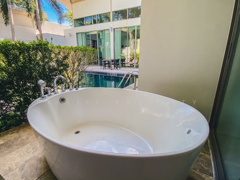 2R0853 Pool villa for rent 2 bedroom 3 bathroom 70,000/month at cherngtalay have fully furnished, Phuket, Choeng Thale, Thalang, Phuket, 2 Bedrooms, 250 sqm, Villa For Rent, by PK LIFE Property, 11818114 - DDproperty.com