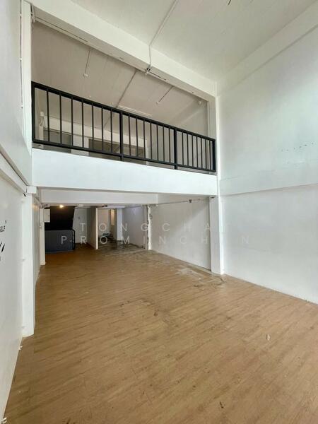 ให้เช่า - อาคารพานิชย์ให้เช่า ลาดพร้าว : comercial building for rent lat phrao, กรุงเทพ