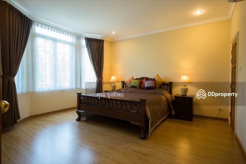 For Sale - Beautiful Saraphi Family Estate Luxury Living with Extensive Gardens, Guest House & Private Po, Chiang Mai