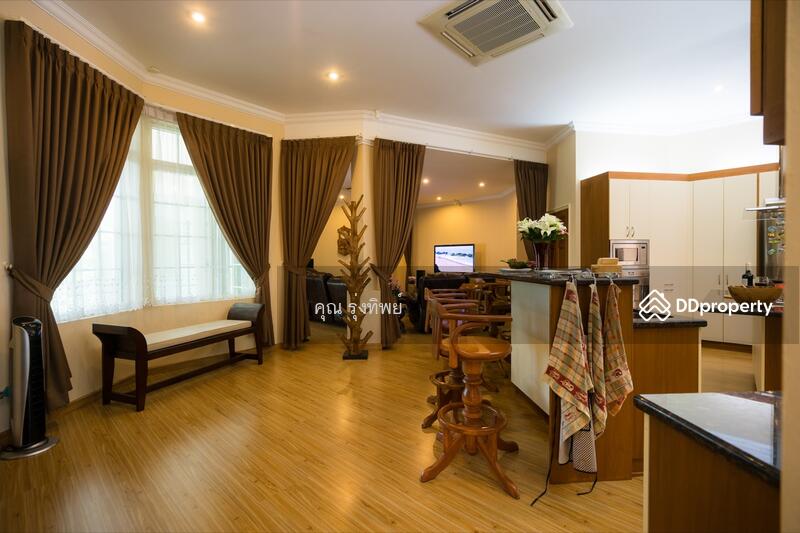 For Sale - Beautiful Saraphi Family Estate Luxury Living with Extensive Gardens, Guest House & Private Po, Chiang Mai