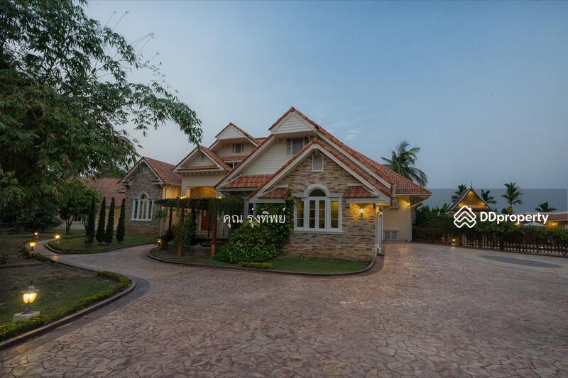 For Sale - Beautiful Saraphi Family Estate Luxury Living with Extensive Gardens, Guest House & Private Po, Chiang Mai