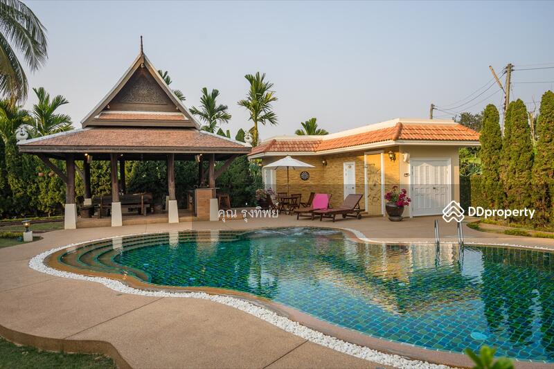 For Sale - Beautiful Saraphi Family Estate Luxury Living with Extensive Gardens, Guest House & Private Po, Chiang Mai