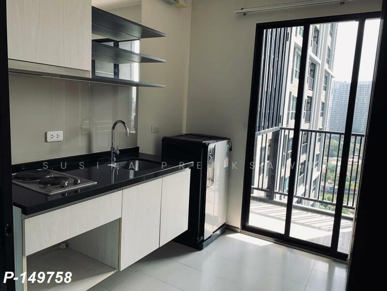 The Base Park East Sukhumvit 77, Bangkok, 99 Soi Pridi Banomyong 2, Phra Kanong Nua, Watthana, Bangkok, 1 Bedroom, 30 sqm, Condo For Sale, by Susira Preuksawun, 11818749 - DDproperty.com
