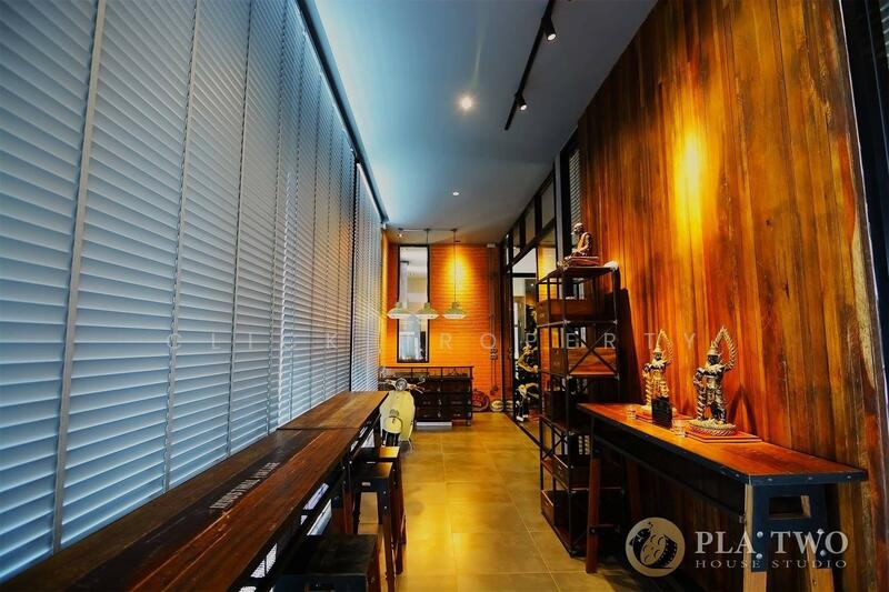 For Sale - House with 13 rai of land, Amphawa, Samut Songkhram