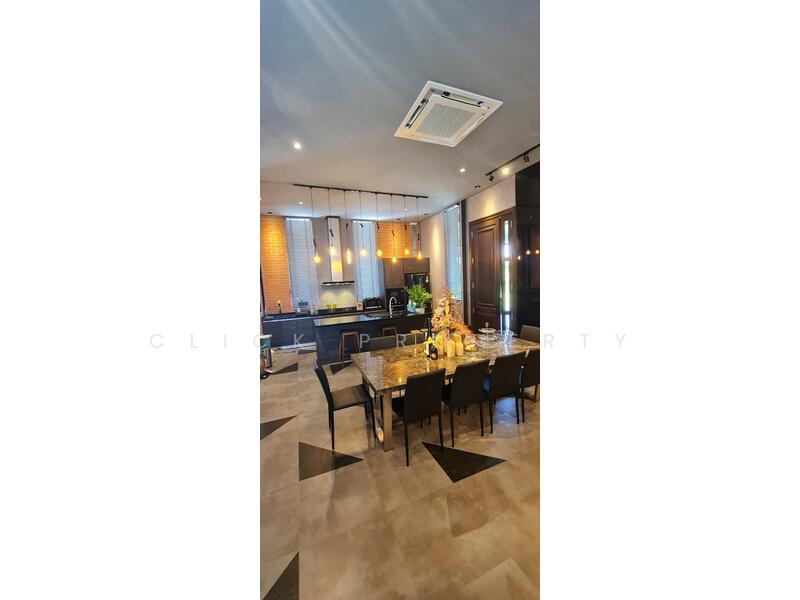 For Sale - House with 13 rai of land, Amphawa, Samut Songkhram