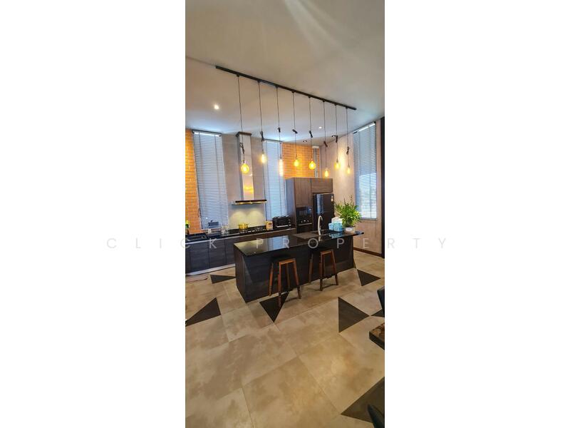 For Sale - House with 13 rai of land, Amphawa, Samut Songkhram