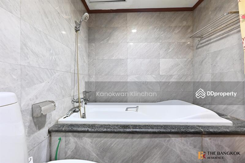 ขาย - Lake Avenue Sukhumvit 16 : เลค อเวนิว คอนโดมิเนียม, กรุงเทพ