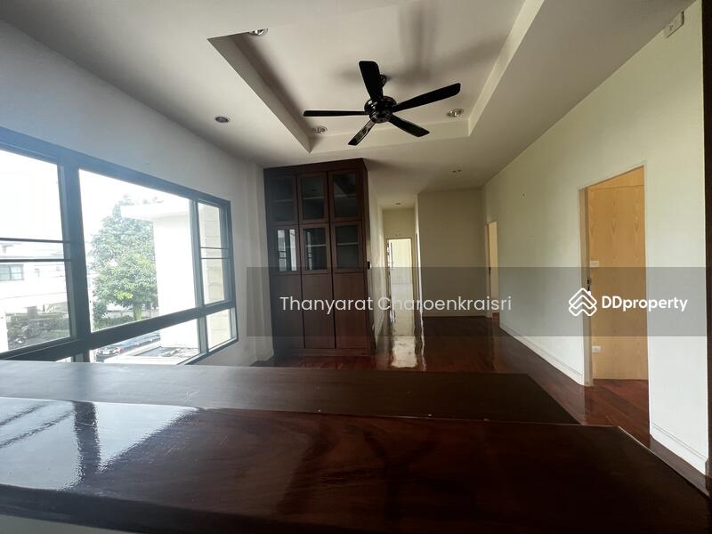 ขาย - Maneeya Masterpiece Rattanathibet : มณียา มาสเตอร์พีซ รัตนาธิเบศร์, นนทบุรี