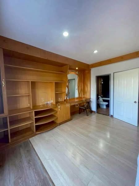 บ้านกลางเมือง พระราม 9 ซอย 43, Bangkok, Suan Luang, Bangkok, 3 Bedrooms, 150 sqm, Townhouse For Rent, by Sunitra Sachdev, 11819440 - DDproperty.com