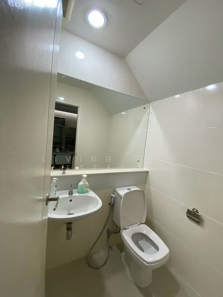 Baan Klang Muang Rattanathibet, Nonthaburi, Soi Liang Mueang Nonthaburi 10, Bang Kra So, Muang Nonthaburi, Nonthaburi, 3 Bedrooms, 149 sqm, Townhouse For Sale, by Living Real Estates, 11819637 - DDproperty.com