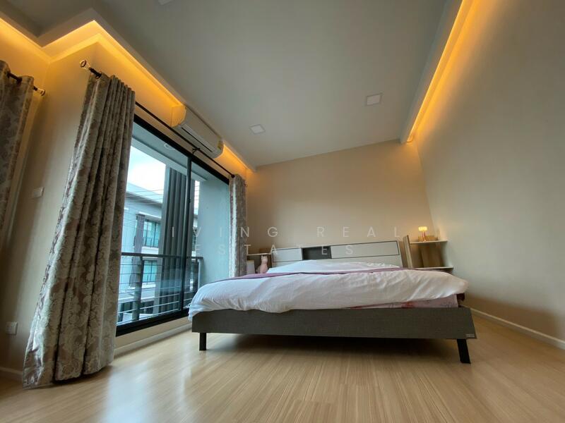 Baan Klang Muang Rattanathibet, Nonthaburi, Soi Liang Mueang Nonthaburi 10, Bang Kra So, Muang Nonthaburi, Nonthaburi, 3 Bedrooms, 149 sqm, Townhouse For Sale, by Living Real Estates, 11819637 - DDproperty.com