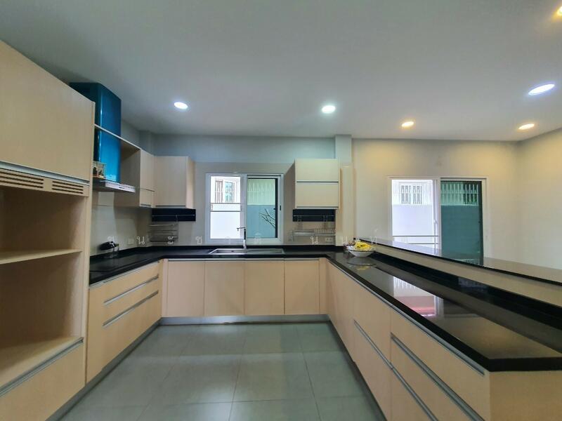 ซอยลาดพร้าว 1 แยก 29, Bangkok, Jom Phon, Chatuchak, Bangkok, 4 Bedrooms, 452 sqm, Single Detached House For Sale, by ชนะชาติ นนท์ตา, 11819668 - DDproperty.com