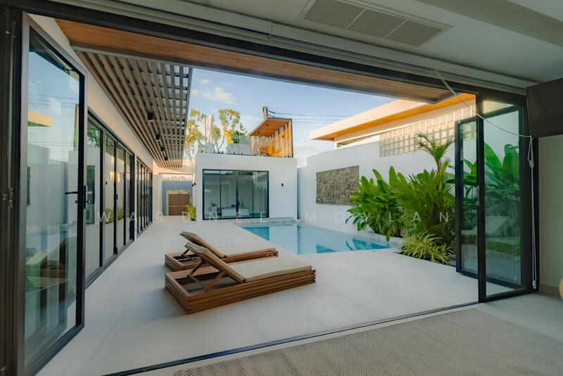 4 Bedroom Fully renovated Private Pool Villa in Bangtao/Layan beach area For rent, Phuket, 215/44 Kok Tanod 1, Thep Krasattri, Thalang, Phuket, 4 Bedrooms, 400 sqm, Villa For Rent, by Warunee Moylan, 11819992 - DDproperty.com