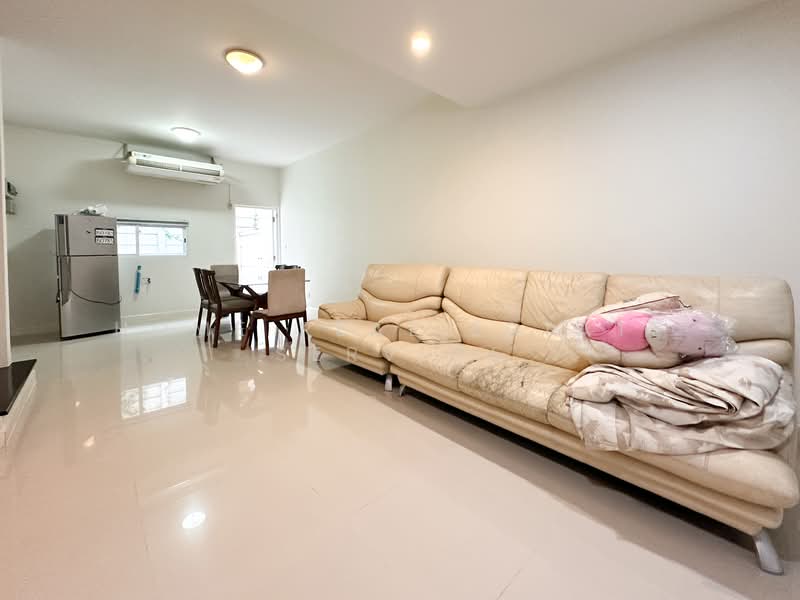 Townplus X Prachachen, Nonthaburi, Road along the Bang Khlo-Chaengwattana Expressway, Tha-Sai, Muang Nonthaburi, Nonthaburi, 3 Bedrooms, 225 sqm, Townhouse For Sale, by HOME Real Estate Service, 11820708 - DDproperty.com