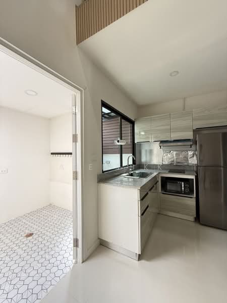 Altitude Kraf Bangna, Samut Prakan, 159 Moo 12, Liap Klong Luang Phaeng Road, Bang Kaeo, Bang Plee, Samut Prakan, 3 Bedrooms, 132 sqm, Townhouse For Rent, by Agentbkk, 11821191 - DDproperty.com