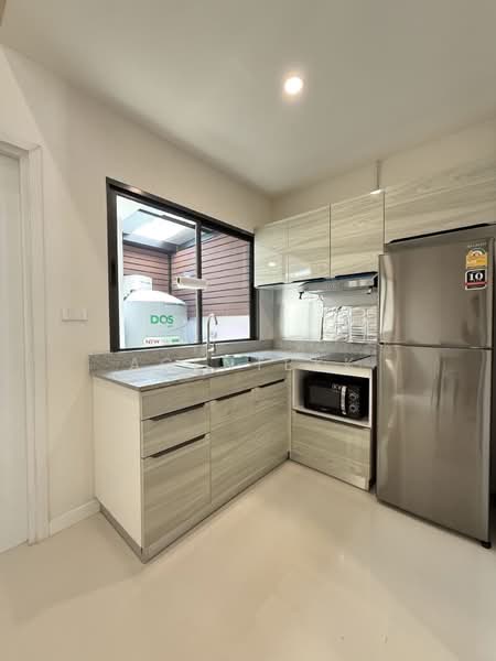 Altitude Kraf Bangna, Samut Prakan, 159 Moo 12, Liap Klong Luang Phaeng Road, Bang Kaeo, Bang Plee, Samut Prakan, 3 Bedrooms, 132 sqm, Townhouse For Rent, by Agentbkk, 11821191 - DDproperty.com