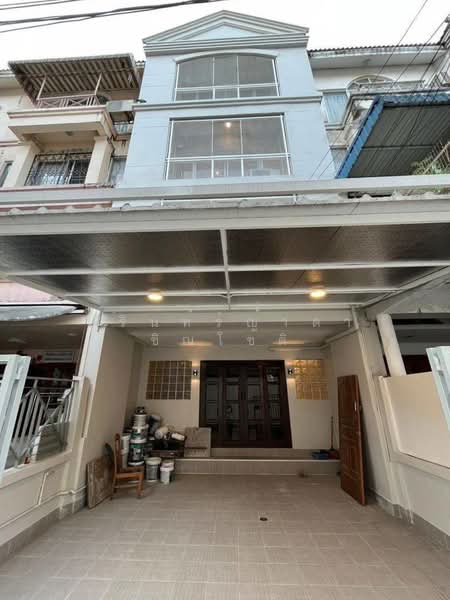 Modern Townhouse Punnavithi, Bangkok, Bang Na, Bangkok, 3 Bedrooms, 220 sqm, Townhouse For Rent, by ปรินทร์ญาดา ชิณโชติ, 11821352 - DDproperty.com