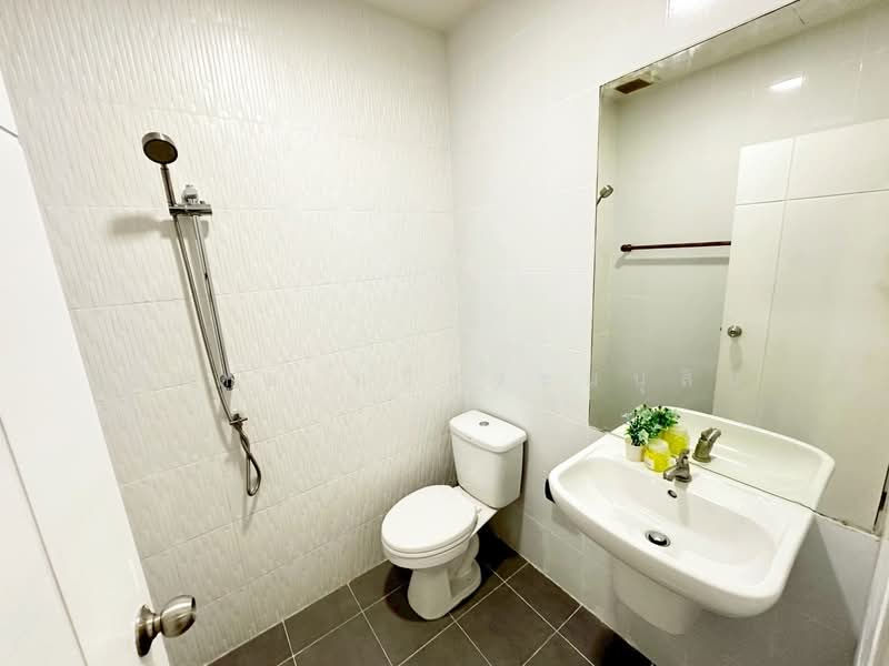 Bless Town Ramintra 127, Bangkok, รามอินทรา, Ram Inthra, Khan Na Yao, Bangkok, 4 Bedrooms, 182 sqm, Townhouse For Sale, by นภดล ทวีธรรมนุสิน, 11822276 - DDproperty.com