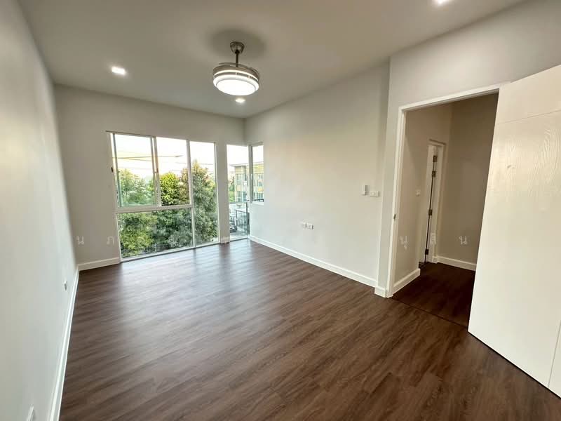 Bless Town Ramintra 127, Bangkok, รามอินทรา, Ram Inthra, Khan Na Yao, Bangkok, 4 Bedrooms, 182 sqm, Townhouse For Sale, by นภดล ทวีธรรมนุสิน, 11822276 - DDproperty.com