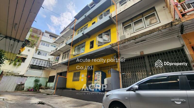 For Sale - Shophouse 2 units combined for sale with income. Fully rented, Pridi Banomyong 2, Phra Khanong, Bangkok
