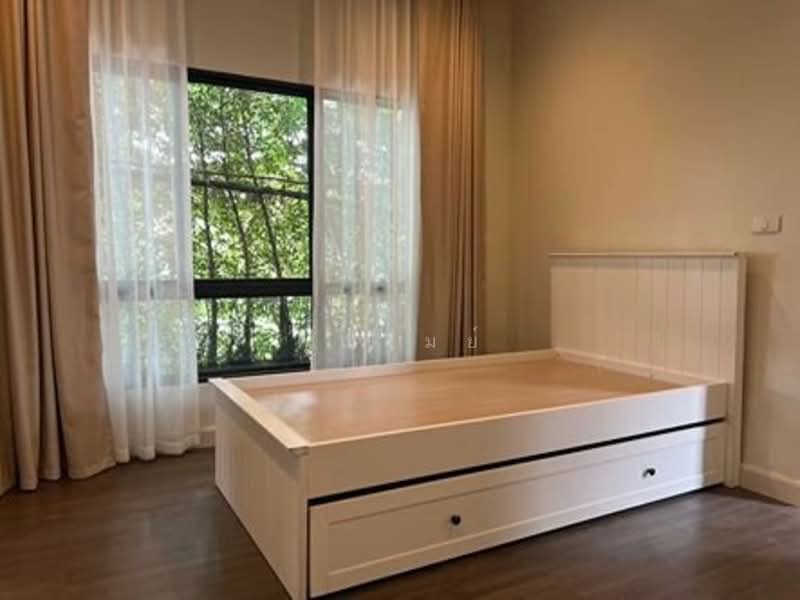 Bangkok Boulevard Srinakarin-Bangna, Samut Prakan, Nam Daeng-Bang Phli Road, Bang Kaeo, Bang Plee, Samut Prakan, 5 Bedrooms, 246 sqm, Single Detached House For Sale, by คุณเมย์, 11822639 - DDproperty.com