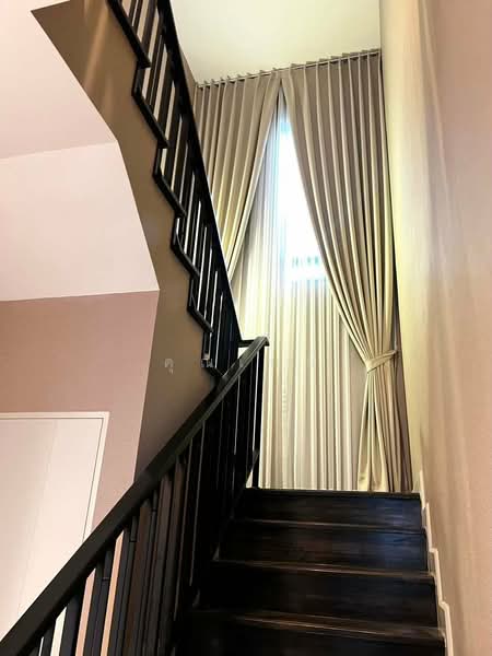 Bangkok Boulevard Srinakarin-Bangna, Samut Prakan, Nam Daeng-Bang Phli Road, Bang Kaeo, Bang Plee, Samut Prakan, 5 Bedrooms, 246 sqm, Single Detached House For Sale, by คุณเมย์, 11822639 - DDproperty.com