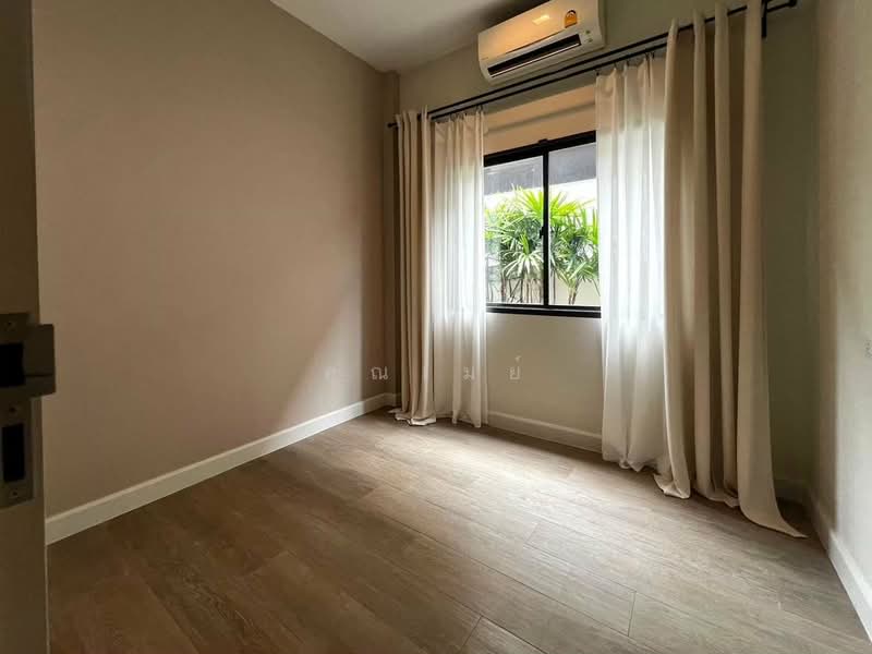 Bangkok Boulevard Srinakarin-Bangna, Samut Prakan, Nam Daeng-Bang Phli Road, Bang Kaeo, Bang Plee, Samut Prakan, 5 Bedrooms, 246 sqm, Single Detached House For Sale, by คุณเมย์, 11822639 - DDproperty.com