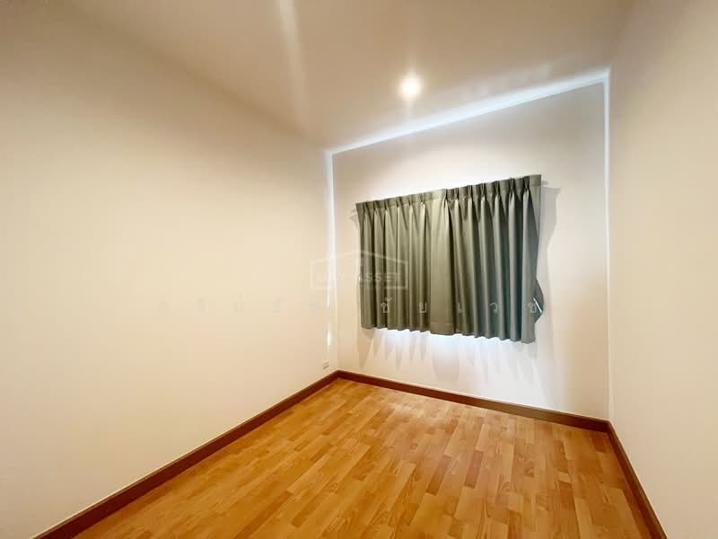 หมู่บ้าน ชวนชื่น ทาวน์ รังสิต-คลอง 1 เทศบาลนครรังสิต ตำบล ประชาธิปัตย์ อำเภอธัญบุรี ปทุมธานี 12130, Pathum Thani, Prachathipat, Thanyaburi, Pathum Thani, 4 Bedrooms, 127 sqm, Townhouse For Sale, by อริย์ธัช ชัยเวช, 11823882 - DDproperty.com