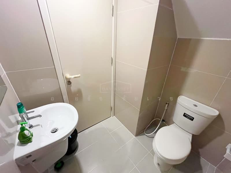 หมู่บ้าน ชวนชื่น ทาวน์ รังสิต-คลอง 1 เทศบาลนครรังสิต ตำบล ประชาธิปัตย์ อำเภอธัญบุรี ปทุมธานี 12130, ปทุมธานี, ประชาธิปัตย์, ธัญบุรี, ปทุมธานี, 127 ตร.ม., ทาวน์เฮ้าส์ ขาย, โดย อริย์ธัช ชัยเวช, 11823882 - DDproperty.com