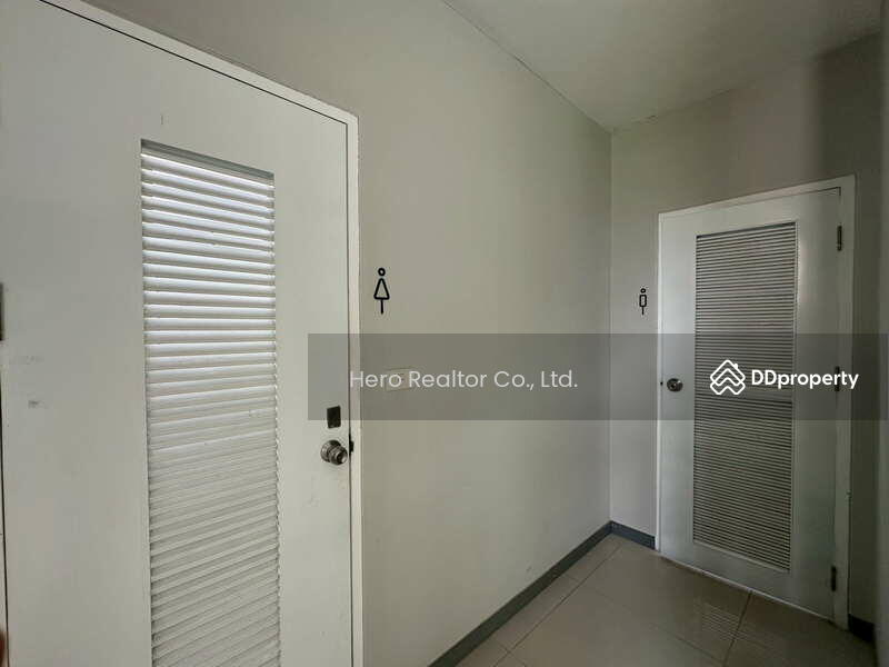 For Rent - Bangkok Retail Sukhumvit BTS Phra Khanong BRE23998, Bangkok