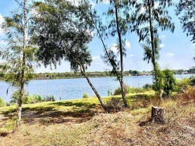 ขาย - ขายที่ดินริมทะเลสาบหนองจอก ซอยมิตรไมตรี 28, กรุงเทพ