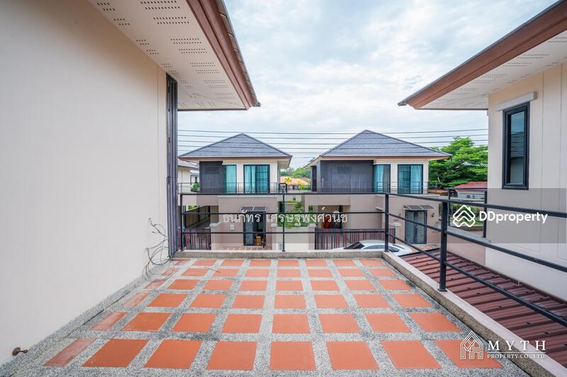 For Sale - Villa Asiatic, Chon Buri
