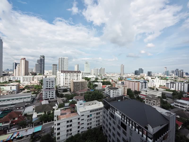 Mayfair Place Sukhumvit 50, Bangkok, Soi Sukhumvit 50, Phra Kanong, Khlong Toei, Bangkok, 2 Bedrooms, 42 sqm, Condo For Rent, by Nattanan Techatirapan, 11825150 - DDproperty.com
