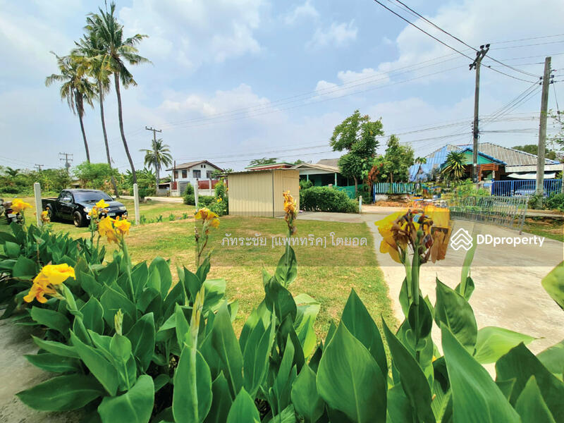 สนใจ ติดต่อคุณอุบล  099-2262928  @KrutzRealty.com