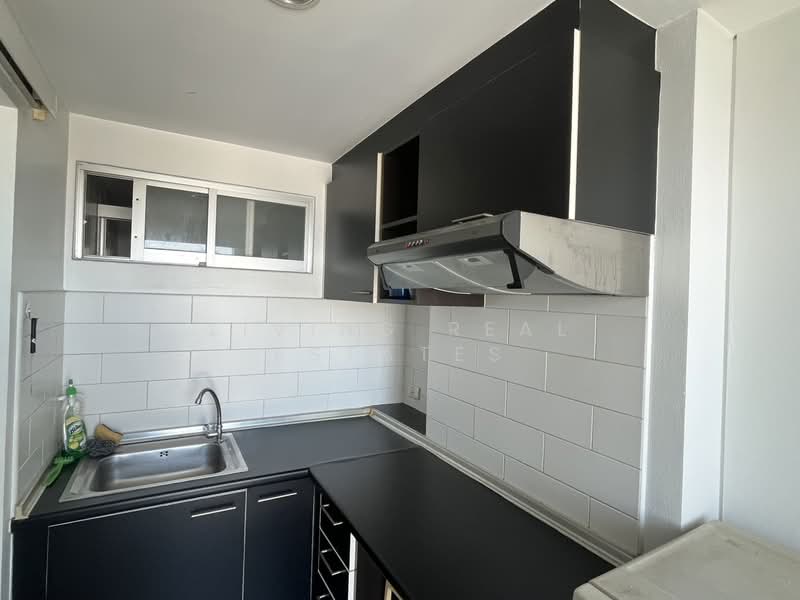 Lumpini Ville Prachachuen-Phongphet, Nonthaburi, Prachacheun Road, Bang Khen, Muang Nonthaburi, Nonthaburi, 1 Bedroom, 33 sqm, Condo For Rent, by Living Real Estates, 11827057 - DDproperty.com