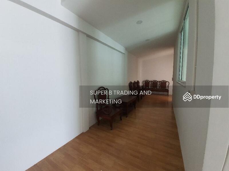 For Rent - let 120 sq.w. detached house, near Prasert Manukit Road. Nawamin Road 68 Yak 8, Bangkok