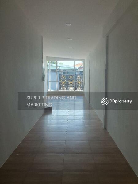 For Rent - let 120 sq.w. detached house, near Prasert Manukit Road. Nawamin Road 68 Yak 8, Bangkok