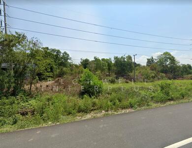 ขาย - ขายที่ดินหัวสำโรง 3 ไร่ ติดถนนเส้น 3551 ใกล้แยกหนองปลาตะเพียน - 1.9 กม. อ.แปลงยาว, ฉะเชิงเทรา