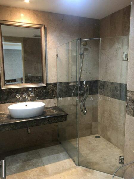 Urbana Sathorn, Bangkok, 55 South Sathorn Road, Thung Maha Mek, Sathon, Bangkok, 1 Bedroom, 65 sqm, Condo For Sale, by ERA Thailand, 11828021 - DDproperty.com