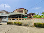บ้านเดี่ยว 2 ชั้น หมู่บ้าน สวนสวยปิ่นเกล้า ซอย อัศวพิเชษฐ์ สวนผัก ตลิ่งชัน, กรุงเทพ