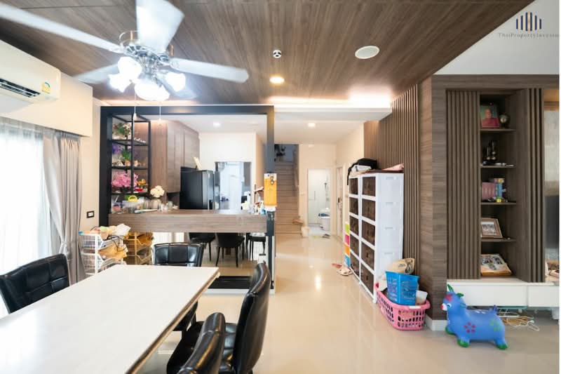 Perfect Place Rama 9-Krungthep Kreetha, Bangkok, Srinakarin - Rom Klao Road, Khlong Song Ton Nun, Lat Krabang, Bangkok, 4 Bedrooms, 250 sqm, Single Detached House For Sale, by คุณพี, 11828188 - DDproperty.com