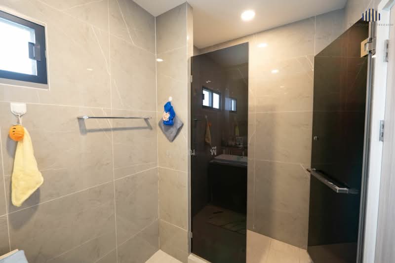 Perfect Place Rama 9-Krungthep Kreetha, Bangkok, Srinakarin - Rom Klao Road, Khlong Song Ton Nun, Lat Krabang, Bangkok, 4 Bedrooms, 250 sqm, Single Detached House For Sale, by คุณพี, 11828188 - DDproperty.com