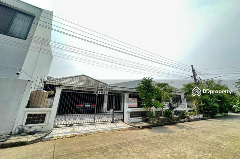ขาย - ขายบ้านเดี่ยวชั้นเดียว 44 ตารางวา หมู่บ้านศรีนครพัฒนา1 ถนนนวมินทร์, กรุงเทพ