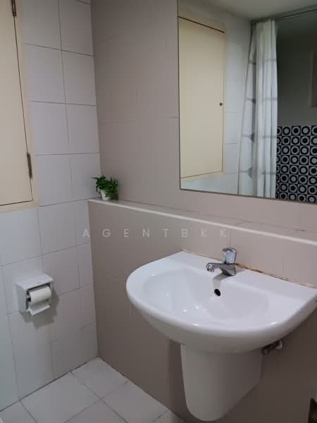Condo One Thonglor Station, Bangkok, Soi Sukhumvit 40, Phra Kanong, Khlong Toei, Bangkok, 1 Bedroom, 50 sqm, Condo For Rent, by Agentbkk, 11828283 - DDproperty.com