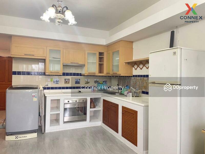 For Sale - Central Ratchayothin Park, Bangkok