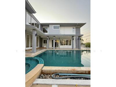 ขาย - Central Park Hillside : เซ็นทรัล ปาร์ค ฮิลไซด์, ชลบุรี