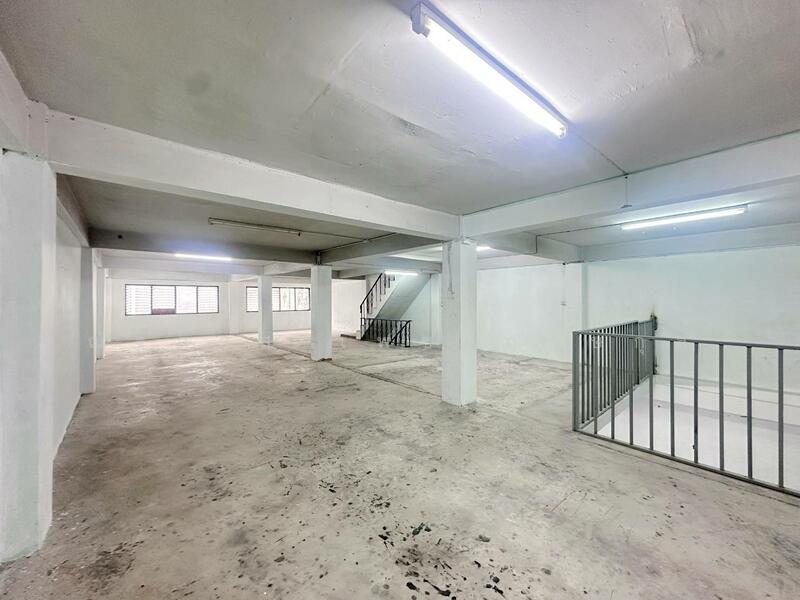 For Rent - ให้เช่า อาคารพาณิชย์ 2 คูหา : สะแกงาม 35/3, บางขุนเทียน, กรุงเทพฯ, Bangkok