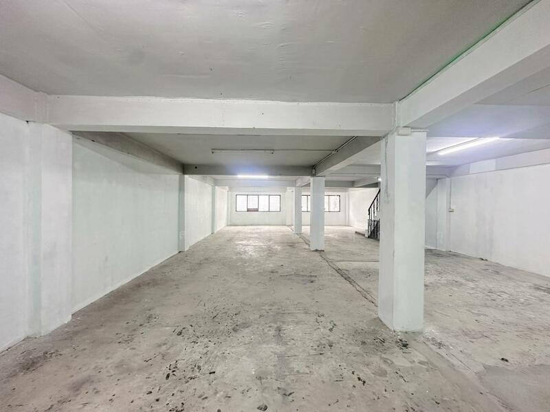 For Rent - ให้เช่า อาคารพาณิชย์ 2 คูหา : สะแกงาม 35/3, บางขุนเทียน, กรุงเทพฯ, Bangkok